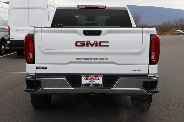 2025 GMC Sierra 1500 4WD Crew Cab Short Box SLT