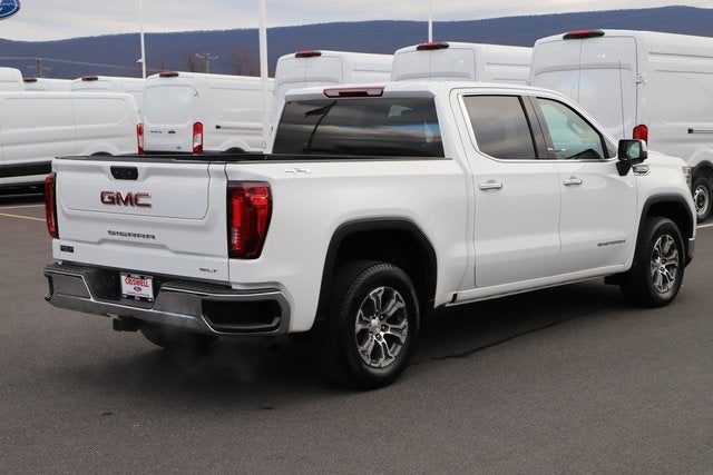 2025 GMC Sierra 1500 4WD Crew Cab Short Box SLT