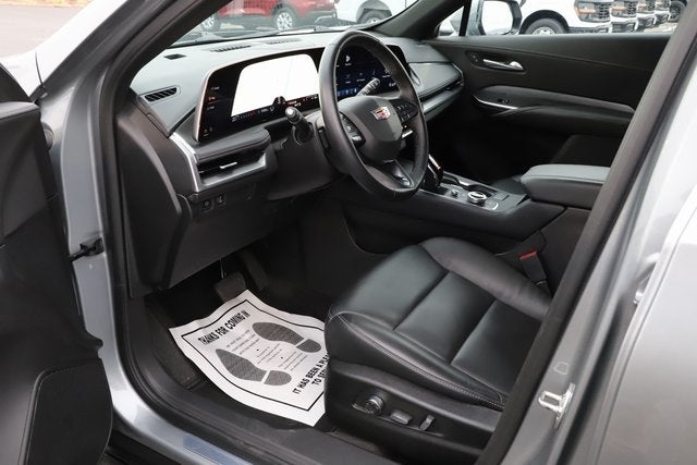 2025 Cadillac XT4 AWD Premium Luxury
