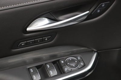 2025 Cadillac XT4 AWD Premium Luxury