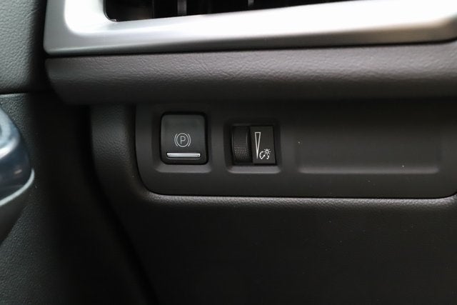 2025 Cadillac XT4 AWD Premium Luxury