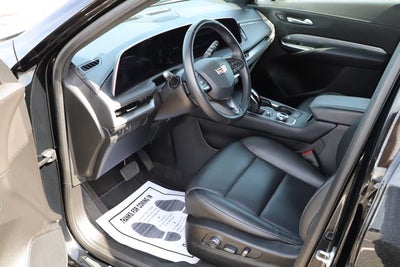 2025 Cadillac XT4 AWD Premium Luxury