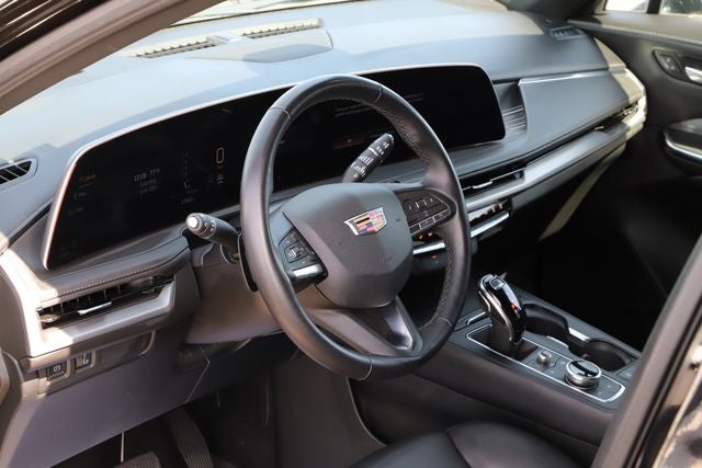 2025 Cadillac XT4 AWD Premium Luxury