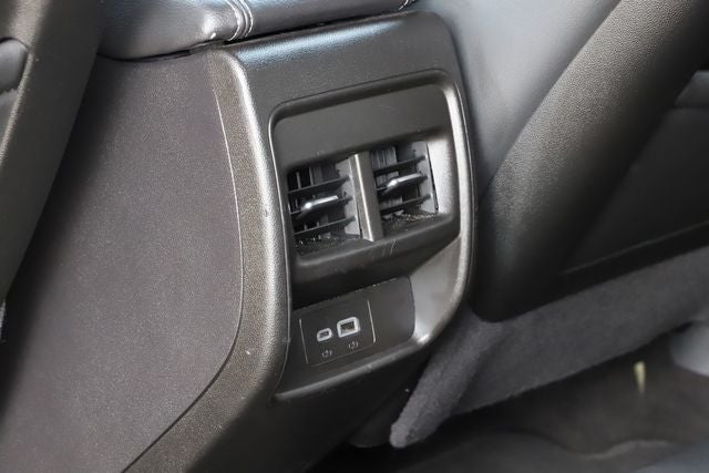 2025 Cadillac XT4 AWD Premium Luxury