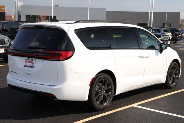 2026 Chrysler Pacifica PACIFICA SELECT