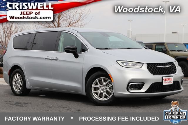 2024 Chrysler Pacifica Touring L