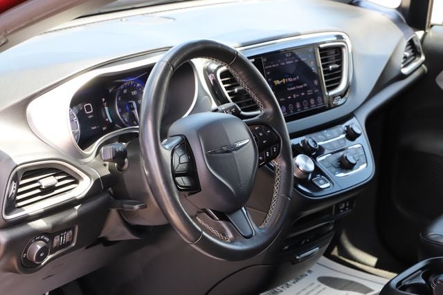 2020 Chrysler Pacifica Touring L Plus