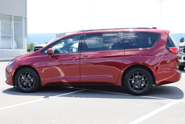 2020 Chrysler Pacifica Touring L Plus