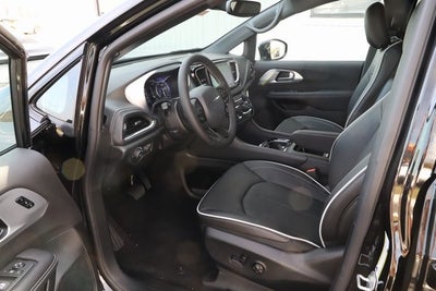 2026 Chrysler Pacifica PACIFICA LIMITED