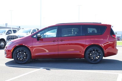 2026 Chrysler Pacifica PACIFICA SELECT AWD