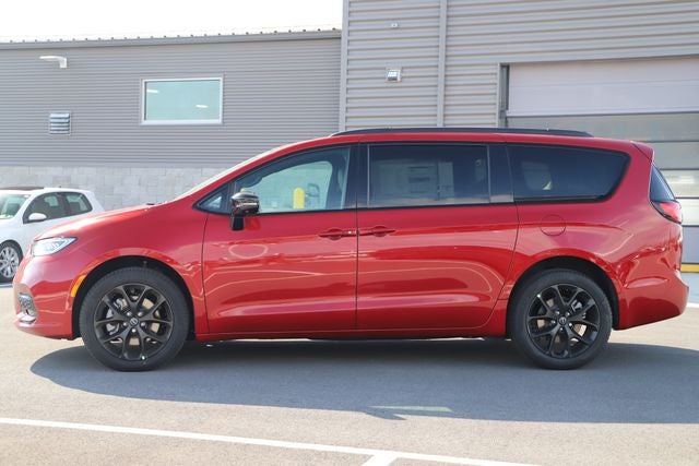 2026 Chrysler Pacifica PACIFICA SELECT AWD