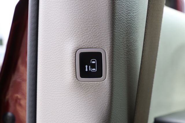 2022 Chrysler Pacifica Limited AWD