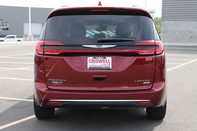 2022 Chrysler Pacifica Limited AWD