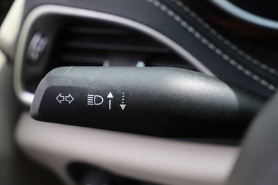 2022 Chrysler Pacifica Limited AWD