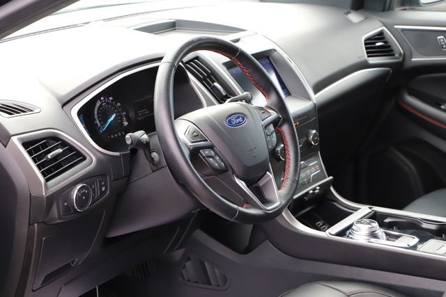 2020 Ford Edge ST Line