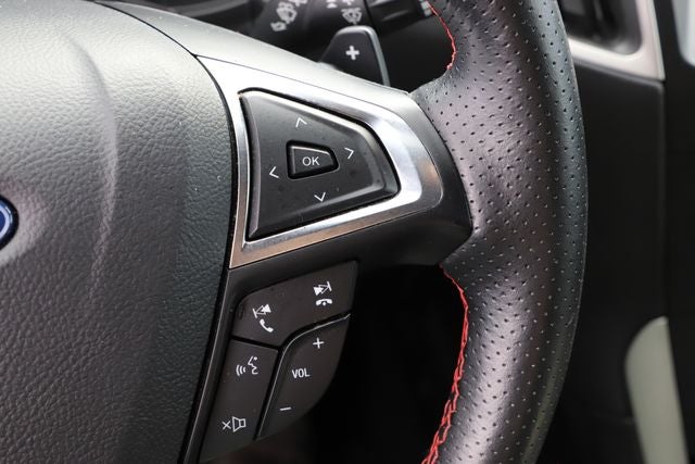 2020 Ford Edge ST Line
