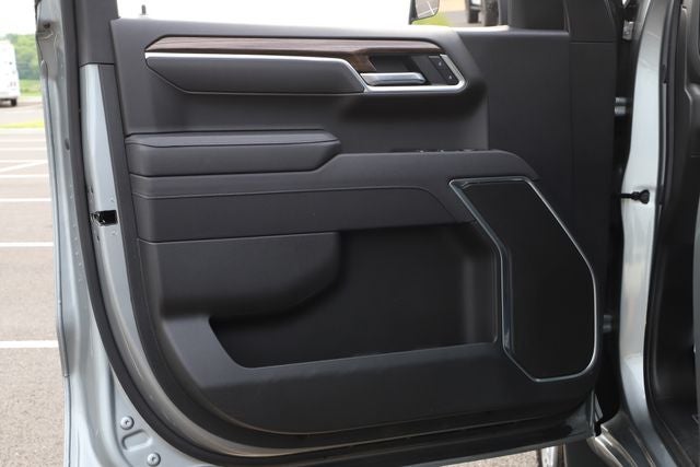 2026 Chevrolet Silverado 1500 4WD Crew Cab Standard Bed LT
