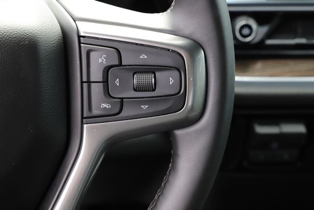 2026 Chevrolet Silverado 1500 4WD Crew Cab Standard Bed LT
