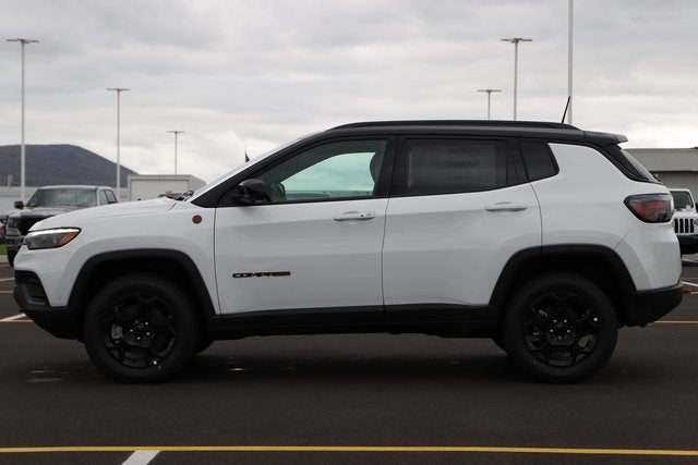 2023 Jeep Compass COMPASS TRAILHAWK 4X4