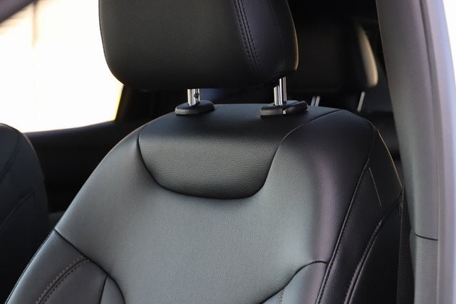 2024 Jeep Compass COMPASS LATITUDE LUX 4X4