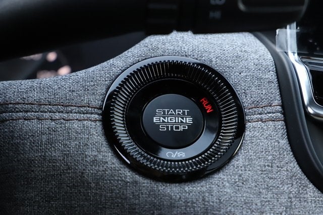 2024 Jeep Compass COMPASS LATITUDE LUX 4X4