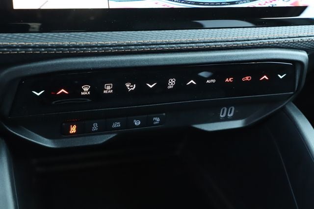 2026 Jeep Cherokee CHEROKEE OVERLAND 4X4