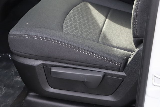 2026 RAM Ram 3500 RAM 3500 TRADESMAN CREW CAB 4X4 6'4' BOX