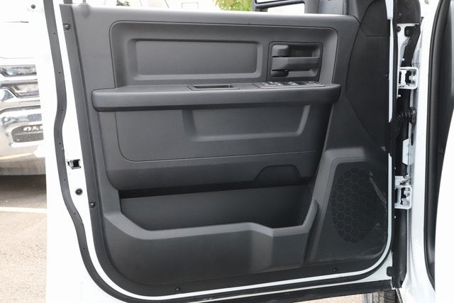 2026 RAM Ram 3500 RAM 3500 TRADESMAN CREW CAB 4X4 6'4' BOX