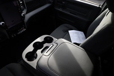 2026 RAM Ram 3500 RAM 3500 TRADESMAN CREW CAB 4X4 6'4' BOX