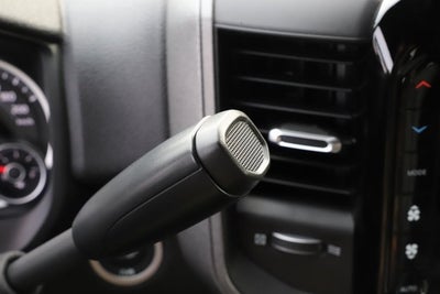 2026 RAM Ram 3500 RAM 3500 TRADESMAN CREW CAB 4X4 6'4' BOX