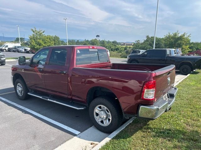2024 RAM 3500 Tradesman Crew Cab 4x4 6'4' Box