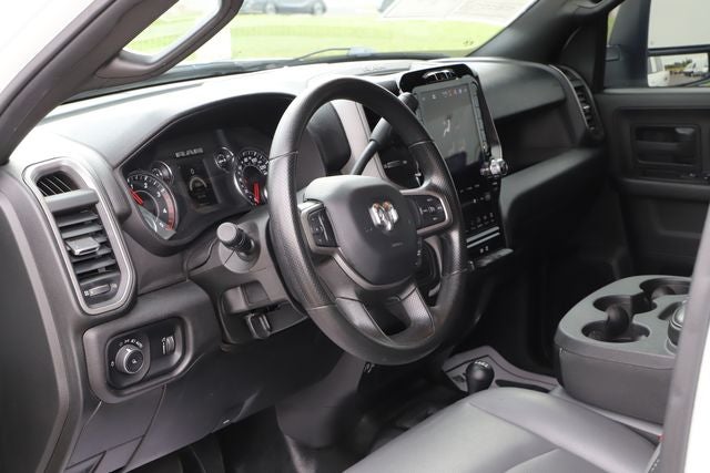 2024 RAM 3500 Tradesman Crew Cab 4x4 8' Box