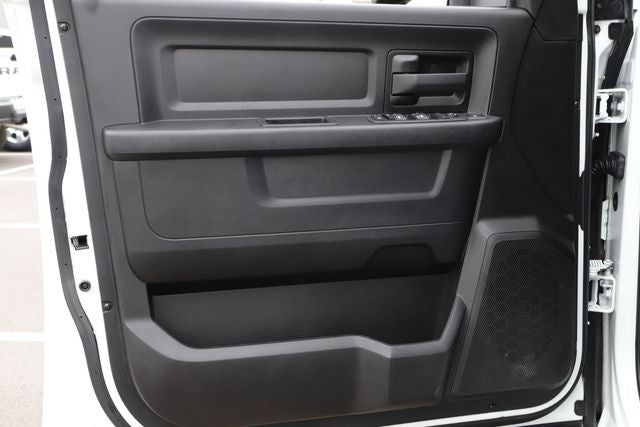 2024 RAM 3500 Tradesman Crew Cab 4x4 8' Box