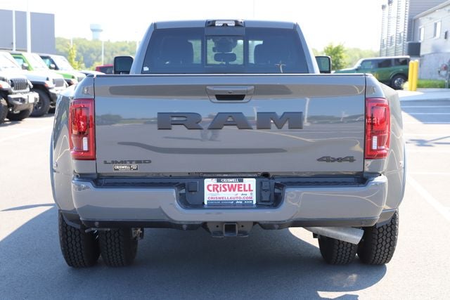 2026 RAM Ram 3500 RAM 3500 LIMITED CREW CAB 4X4 8' BOX
