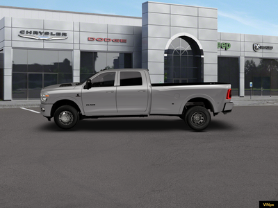 2026 RAM 3500 Limited Crew Cab 4x4 8' Box