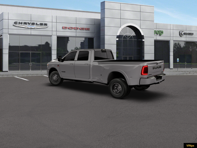 2026 RAM 3500 Limited Crew Cab 4x4 8' Box