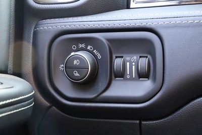 2026 RAM Ram 3500 RAM 3500 LIMITED CREW CAB 4X4 8' BOX
