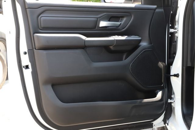 2026 RAM Ram 1500 RAM 1500 TRADESMAN CREW CAB 4X4 5'7' BOX