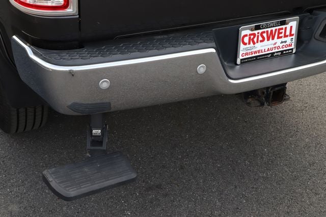 2017 RAM 2500 Laramie Crew Cab 4x4 6'4' Box