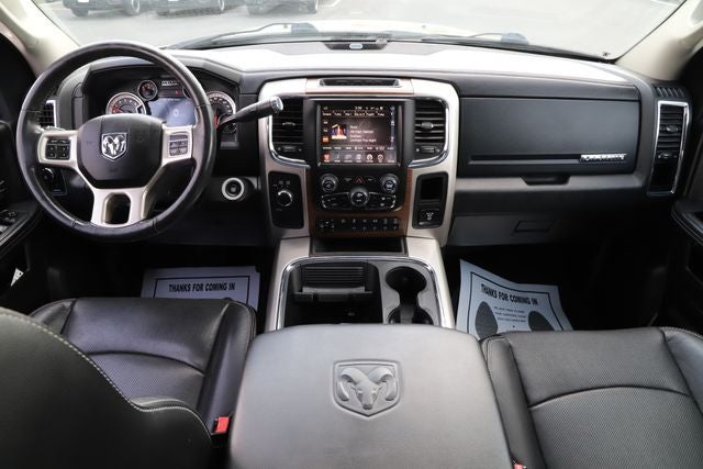 2017 RAM 2500 Laramie Crew Cab 4x4 6'4' Box