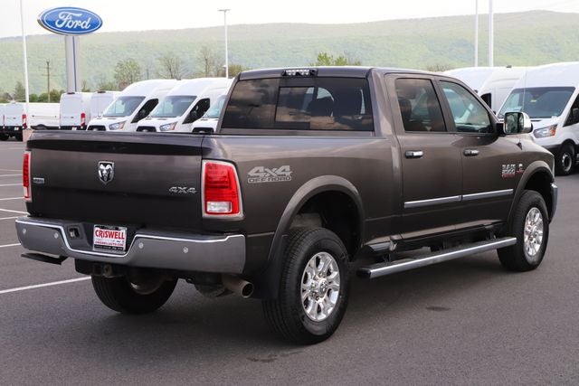 2017 RAM 2500 Laramie Crew Cab 4x4 6'4' Box