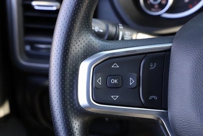 2026 RAM Ram 5500 Chassis Cab RAM 5500 TRADESMAN CHASSIS CREW CAB 4X4 84' CA