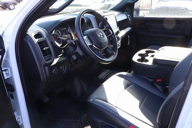 2026 RAM Ram 5500 Chassis Cab RAM 5500 TRADESMAN CHASSIS CREW CAB 4X4 84' CA