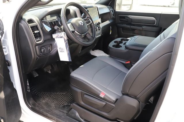 2026 RAM Ram 3500 Chassis Cab RAM 3500 TRADESMAN CHASSIS REGULAR CAB 4X4 60' CA