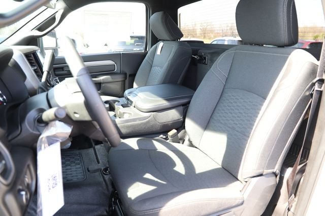 2026 RAM Ram 3500 Chassis Cab RAM 3500 TRADESMAN CHASSIS REGULAR CAB 4X4 84' CA