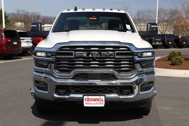 2026 RAM Ram 3500 Chassis Cab RAM 3500 TRADESMAN CHASSIS REGULAR CAB 4X4 84' CA