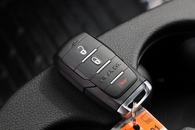 2026 RAM Ram 3500 Chassis Cab RAM 3500 TRADESMAN CREW CAB CHASSIS 4X4 60' CA