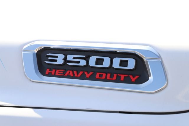 2026 RAM Ram 3500 Chassis Cab RAM 3500 TRADESMAN CREW CAB CHASSIS 4X4 60' CA