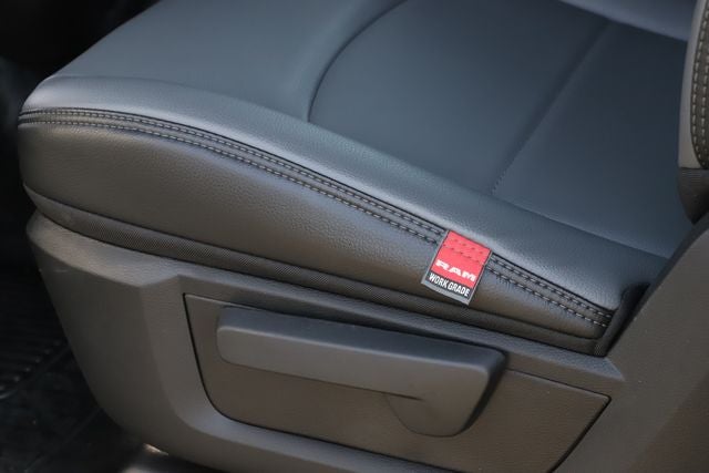 2026 RAM Ram 3500 Chassis Cab RAM 3500 TRADESMAN CREW CAB CHASSIS 4X4 60' CA