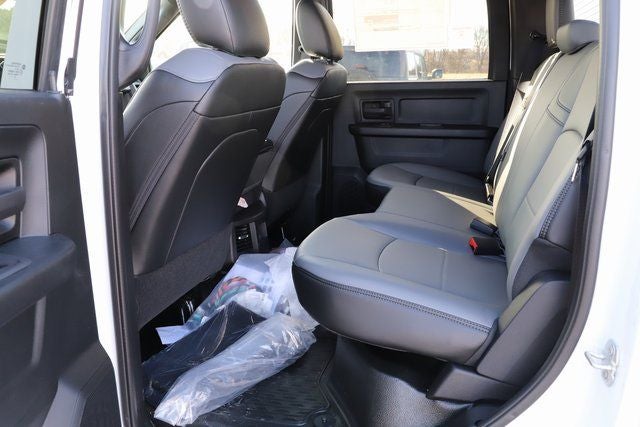 2026 RAM Ram 3500 Chassis Cab RAM 3500 TRADESMAN CREW CAB CHASSIS 4X4 60' CA